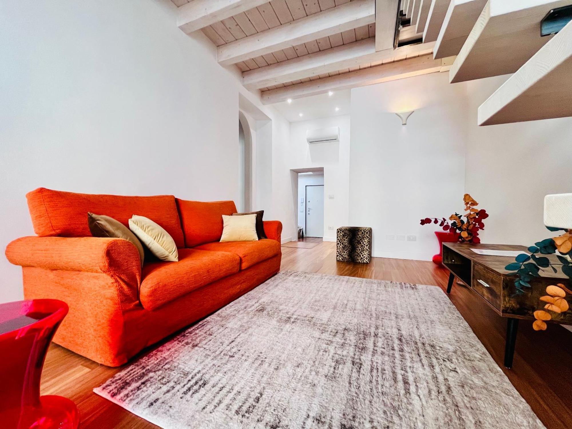 Riverside Loft Navigli - Spacious Two-Bedroom Apartment Milán Exteriér fotografie